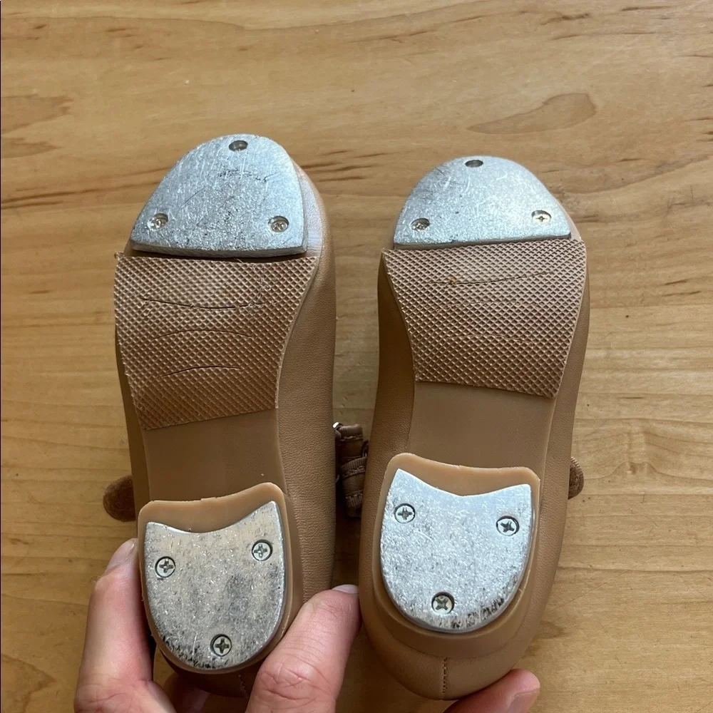 Kids Tan Tap Dance Shoes size 11